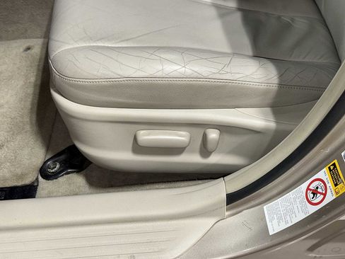 Used 2007 Toyota Camry XLE image 23