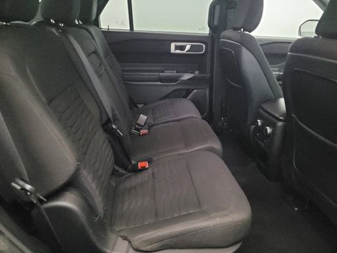Used 2020 Ford Explorer XLT w/ Comfort Package AWD/4WD image 19