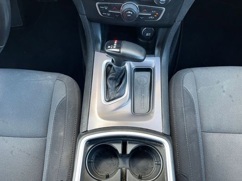 Used 2022 Dodge Charger SXT image 41