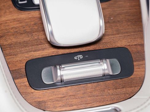 New 2026 Mercedes-Benz GLE 53 AMG 4MATIC image 24