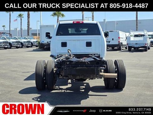 Used 2018 RAM 5500 Tradesman w/ Max Tow Package image 6