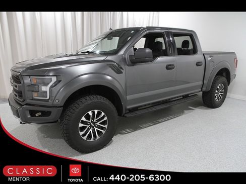Used 2019 Ford F150 Raptor w/ Raptor Hood Graphics Package image 3