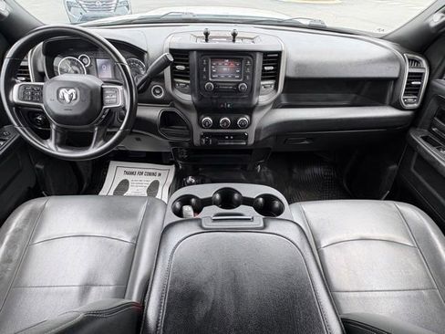 Used 2022 RAM 2500 Tradesman w/ Chrome Appearance Group AWD/4WD image 21
