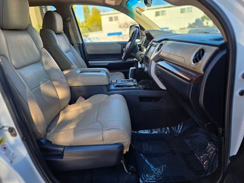 Used 2016 Toyota Tundra Limited image 16