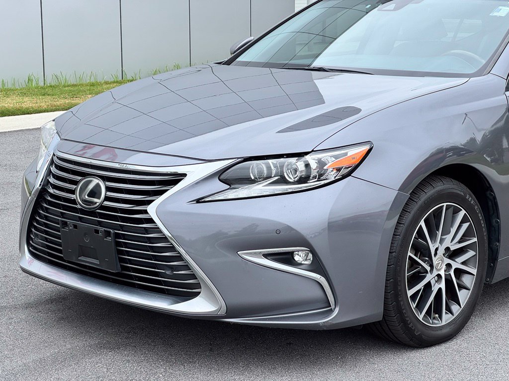 Used 2016 Lexus ES 350 FWD image 32