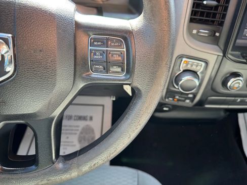 Used 2020 RAM 1500 Express image 25