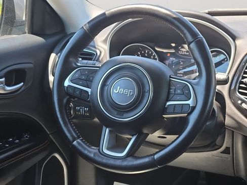 Used 2020 Jeep Compass Limited AWD/4WD image 17