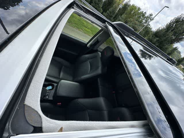 Used 2023 Toyota 4Runner TRD Off-Road Premium w/ Moonroof Package AWD/4WD image 6