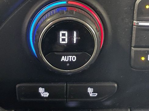 Used 2020 Chevrolet Silverado 1500 LT w/ All-Star Edition image 30