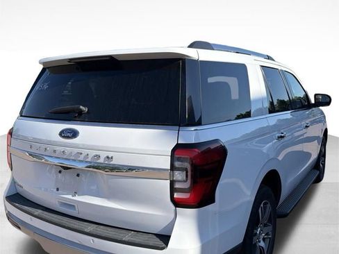 Used 2024 Ford Expedition Limited AWD/4WD image 5