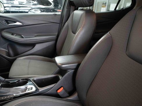 Used 2020 Buick Encore GX Preferred w/ Sport Touring Package image 10