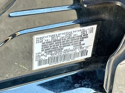 Used 2024 Nissan Sentra SV FWD image 29