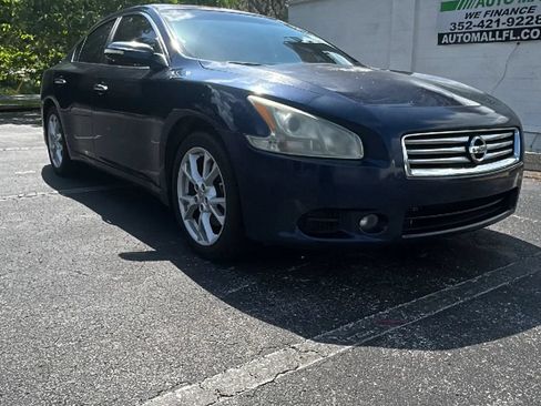 Used 2014 Nissan Maxima 3.5 SV w/ Technology Package FWD image 2