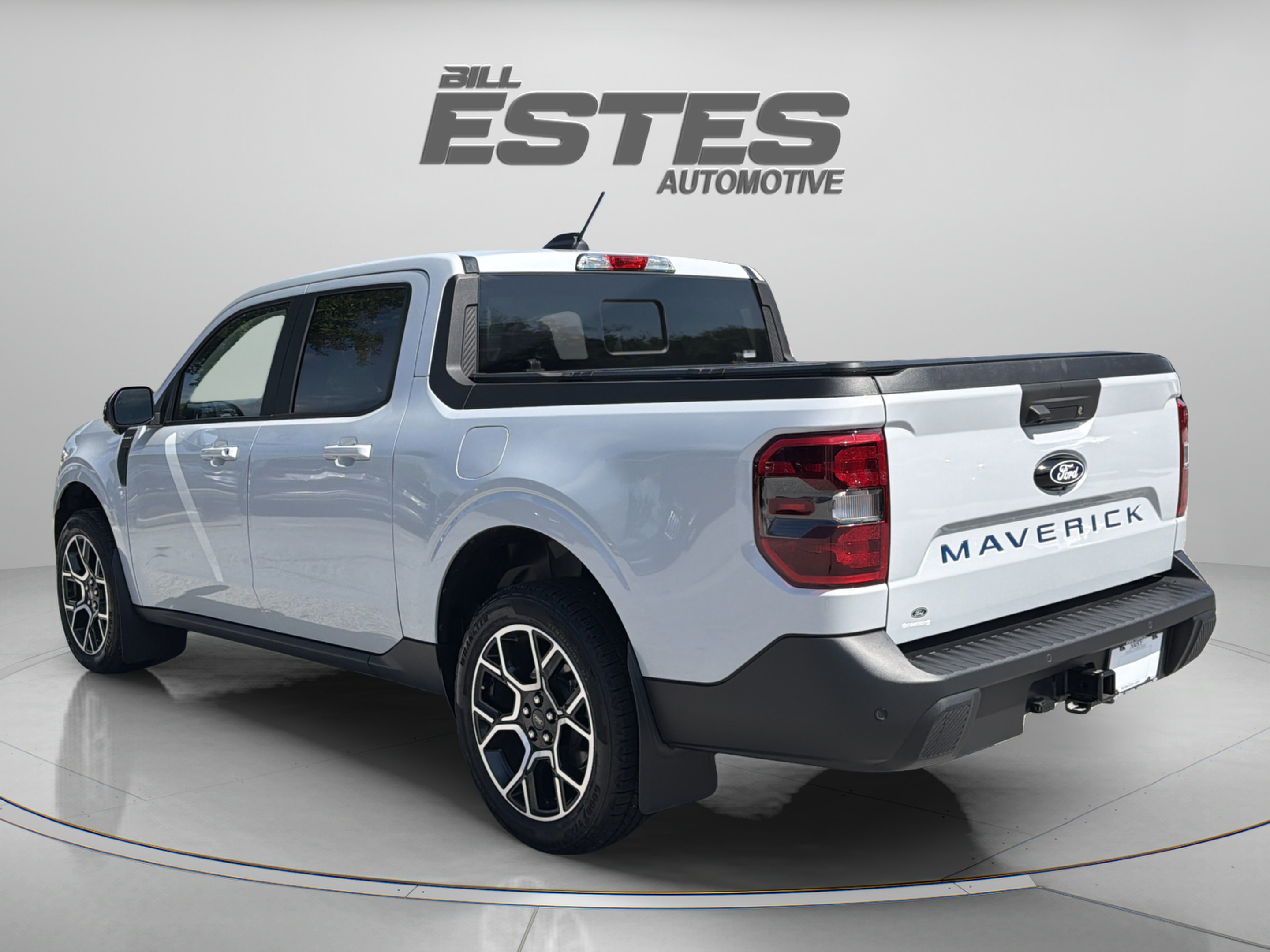 Used 2025 Ford Maverick Lariat AWD/4WD image 3