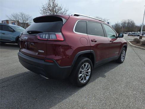 Used 2021 Jeep Cherokee Latitude Lux w/ Comfort/Convenience Group image 4