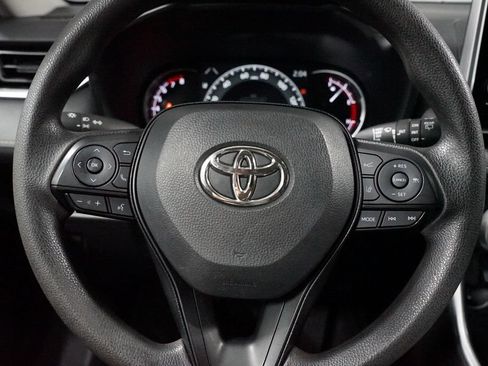 Certified 2025 Toyota RAV4 XLE FWD image 12