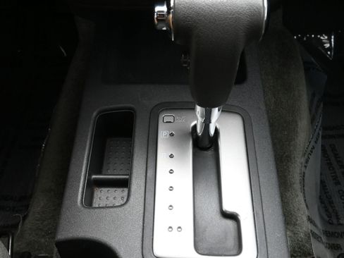 Used 2016 Nissan Frontier SV w/ SV Value Truck Package image 19