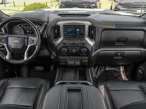 Used 2020 Chevrolet Silverado 2500 LTZ w/ LTZ Premium Package image 12