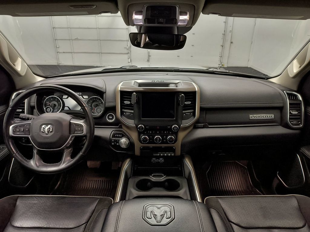 Used 2022 RAM 1500 Laramie AWD/4WD image 13