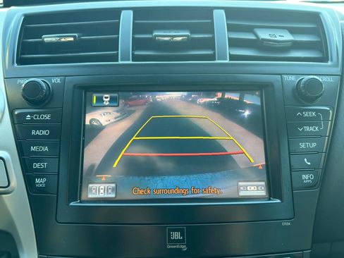 Used 2012 Toyota Prius V Five FWD image 24