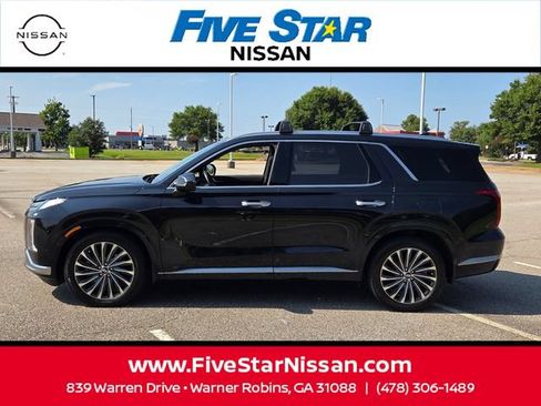 Used 2023 Hyundai Palisade Calligraphy AWD/4WD image 4