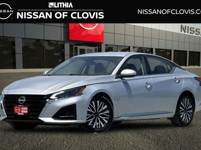 Used 2023 Nissan Altima 2.5 SV