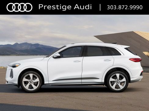 Used 2025 Audi Q5 Premium Plus w/ Premium Plus AWD/4WD image 31