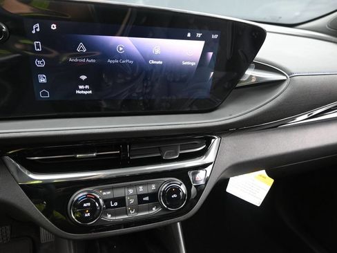 New 2026 Buick Envista Sport Touring w/ Convenience I Package FWD image 18