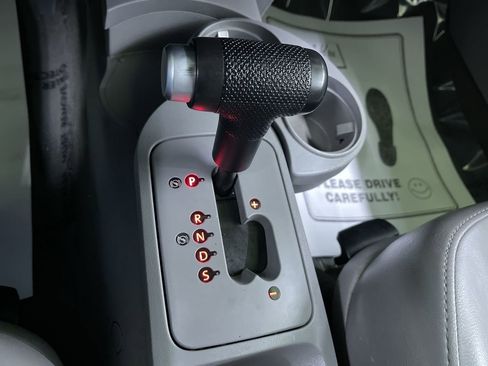 Used 2005 Volkswagen Beetle GLS image 22