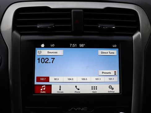 Used 2019 Ford Fusion SE FWD image 47