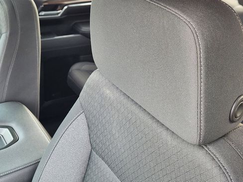 Certified 2025 Chevrolet Silverado 1500 LT image 50