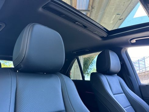 Certified 2025 Mercedes-Benz GLE 450e 4MATIC image 24