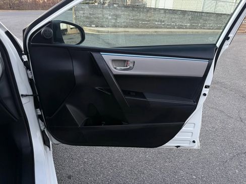 Used 2016 Toyota Corolla LE image 20