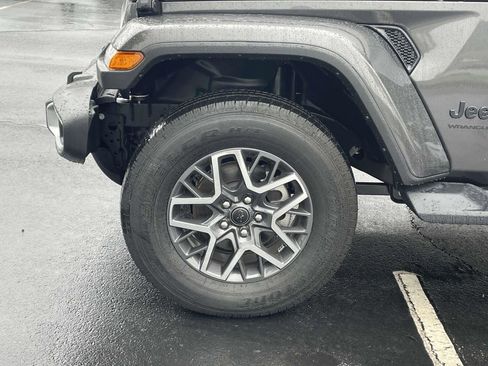 New 2025 Jeep Wrangler Sahara w/ Safety Group AWD/4WD image 37
