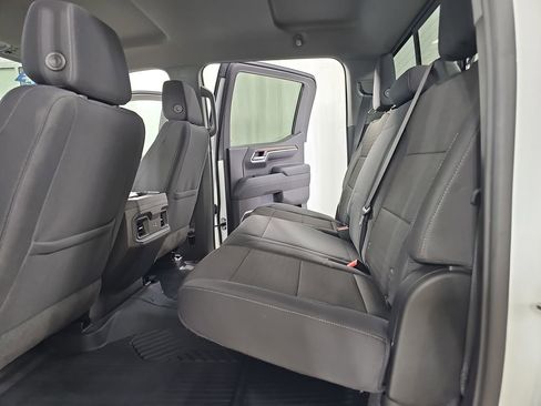 Used 2024 Chevrolet Silverado 1500 LT Trail Boss w/ Convenience Package II image 17