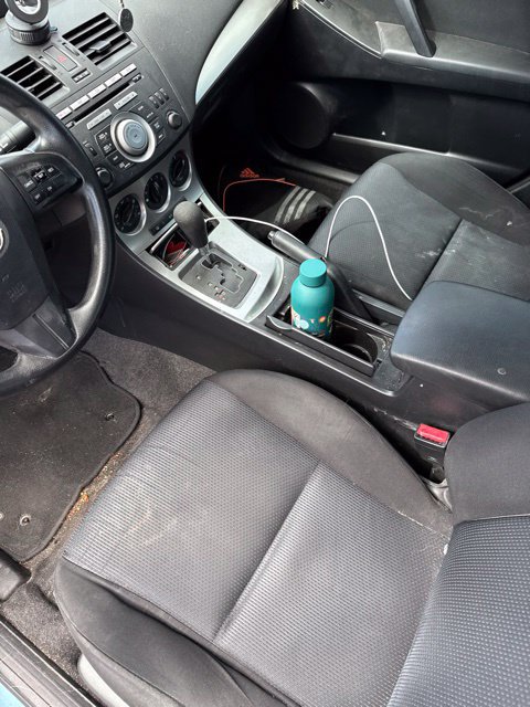 Used 2011 MAZDA MAZDA3 i Touring FWD image 7