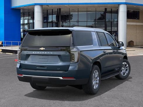 New 2026 Chevrolet Suburban LT w/ Comfort Package AWD/4WD image 4