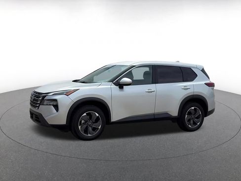Used 2025 Nissan Rogue SV FWD image 6