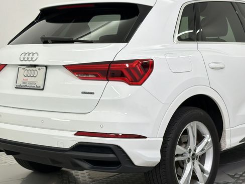 Used 2024 Audi Q3 2.0T Premium w/ Convenience Package AWD/4WD image 26