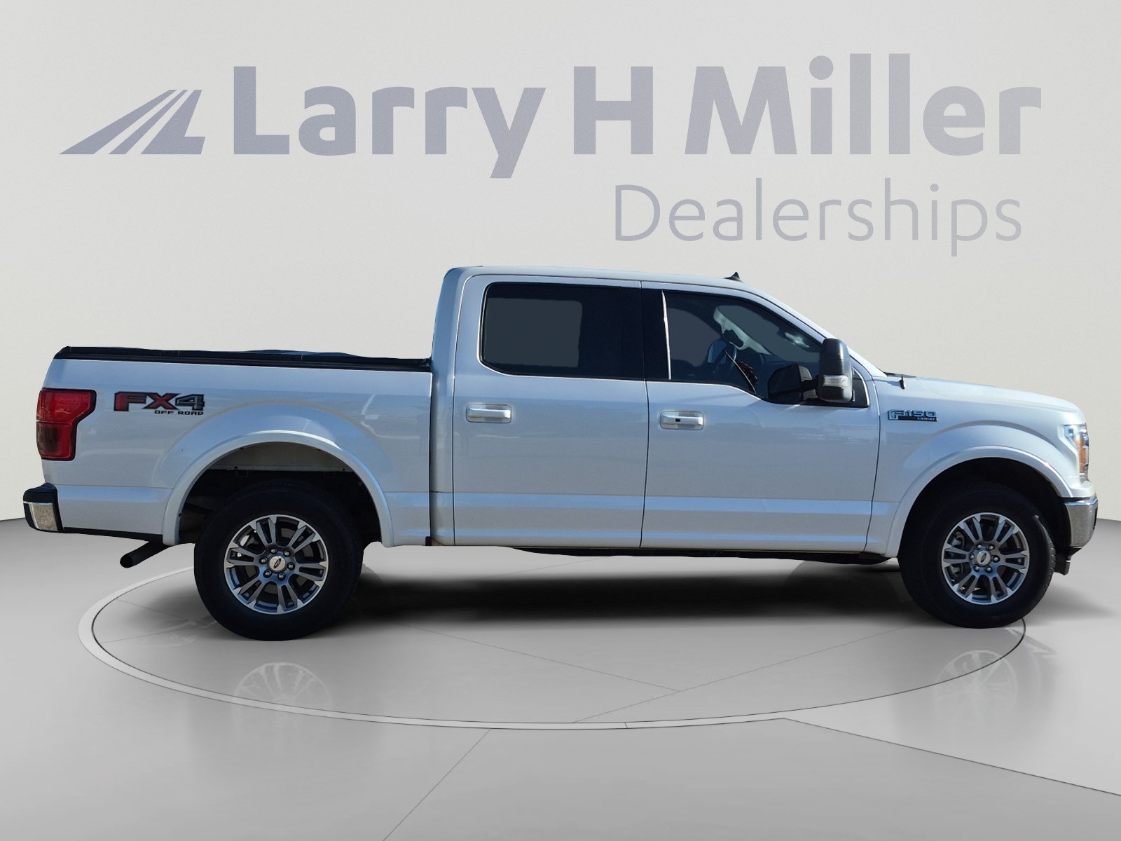 Used 2019 Ford F150 Lariat w/ Equipment Group 501A Mid AWD/4WD image 6