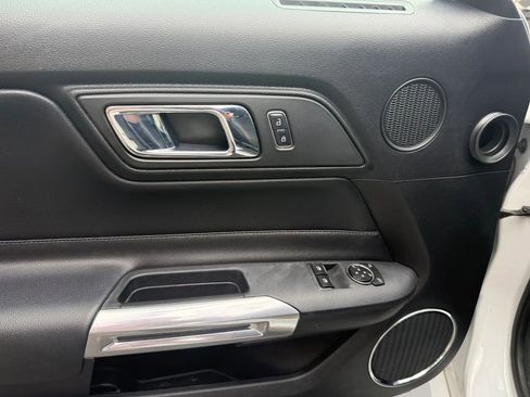 Used 2015 Ford Mustang GT image 13