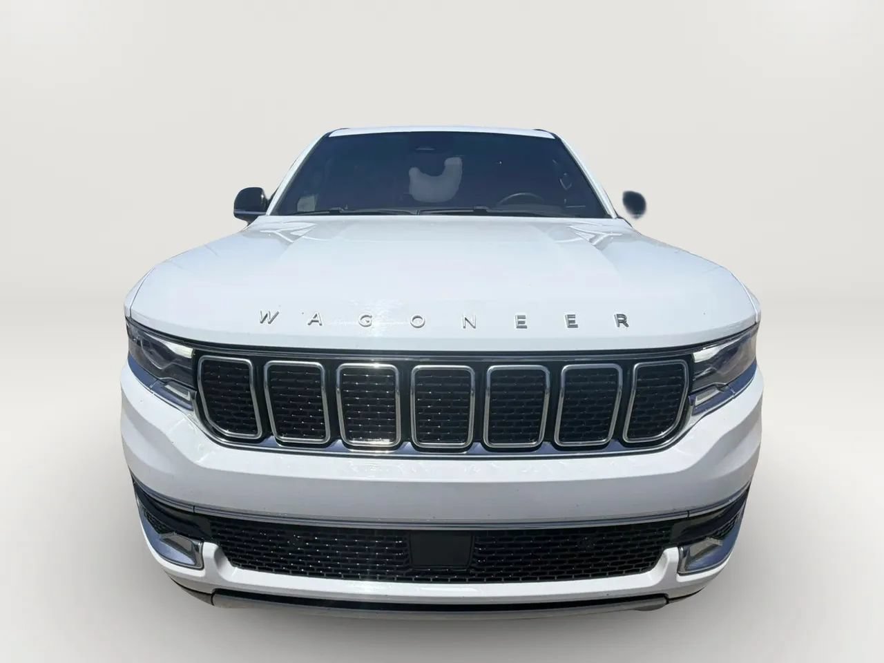 Used 2024 Jeep Wagoneer L Series II RWD image 10