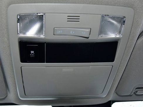 Used 2019 Toyota Tacoma SR5 image 23