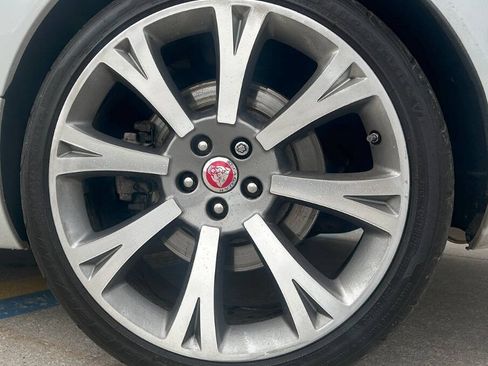 Used 2015 Jaguar XK Convertible image 43