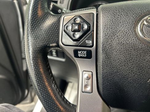 Used 2016 Toyota 4Runner SR5 image 24