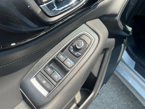 Used 2025 Subaru Legacy Limited AWD/4WD image 11