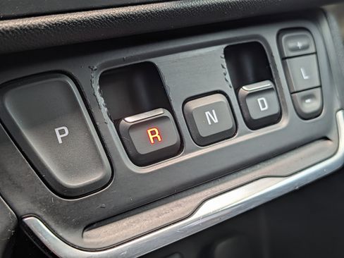 Used 2019 GMC Terrain SLT FWD image 31