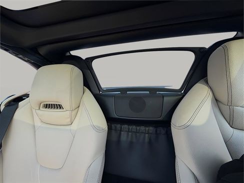 Used 2017 Mercedes-Benz SLC 300 image 37