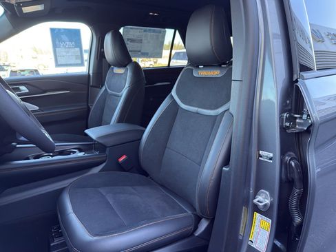 New 2026 Ford Explorer Tremor AWD/4WD image 16