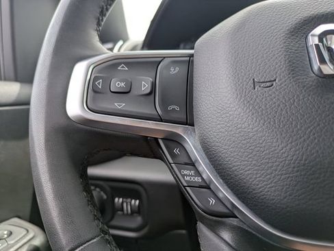 Used 2025 RAM 1500 Big Horn AWD/4WD image 27
